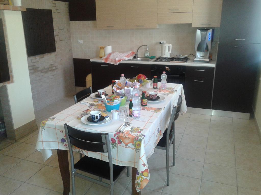 B&B Corte Bolandina Taglio Di Po Luaran gambar