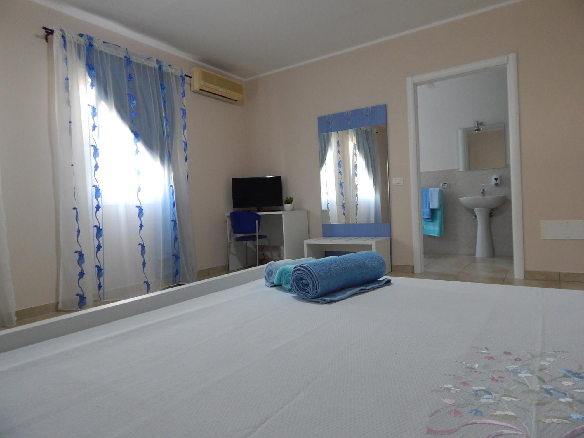 B&B Corte Bolandina Taglio Di Po Luaran gambar